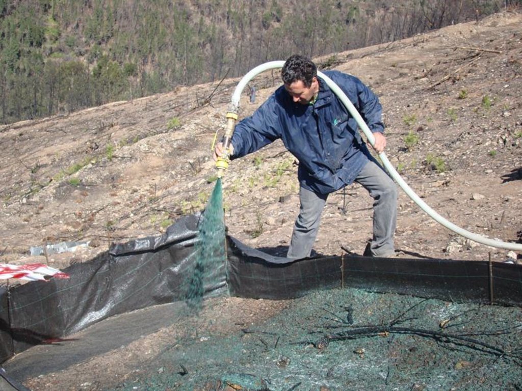 Hydro-mulching