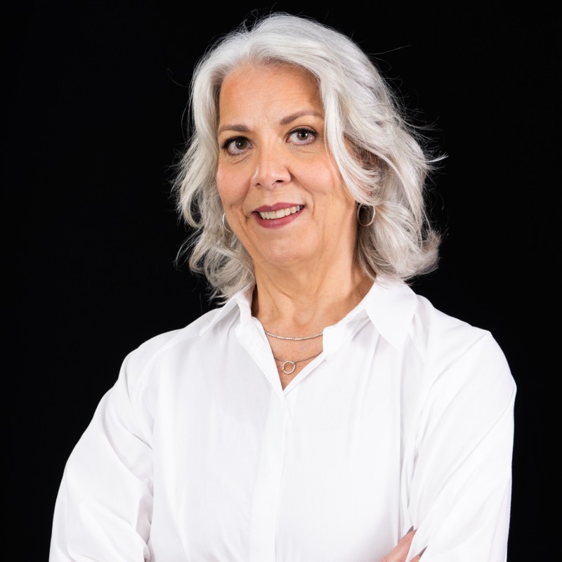 Maria Luiza de Oliveira Pinto e Paiva (Malu)